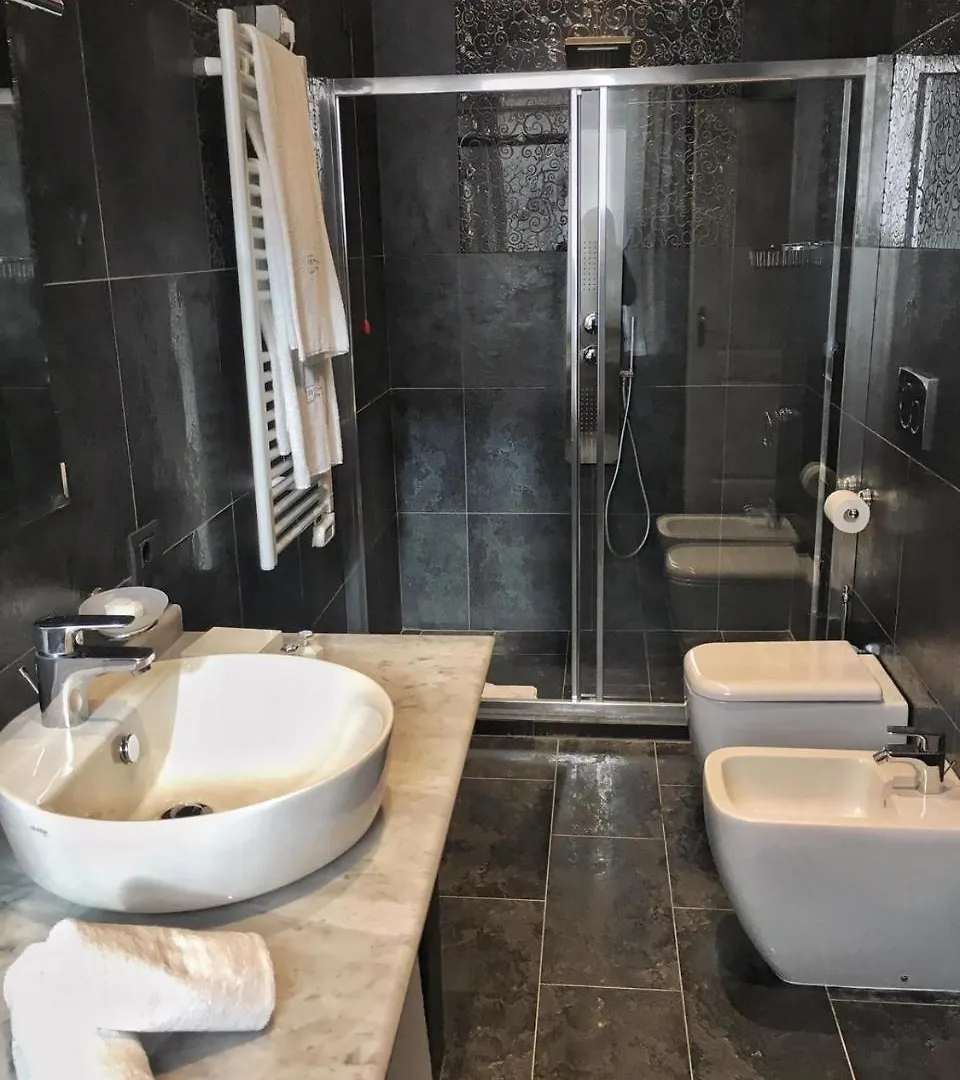 *** Guest house Via Veneto Suites Rome Italy